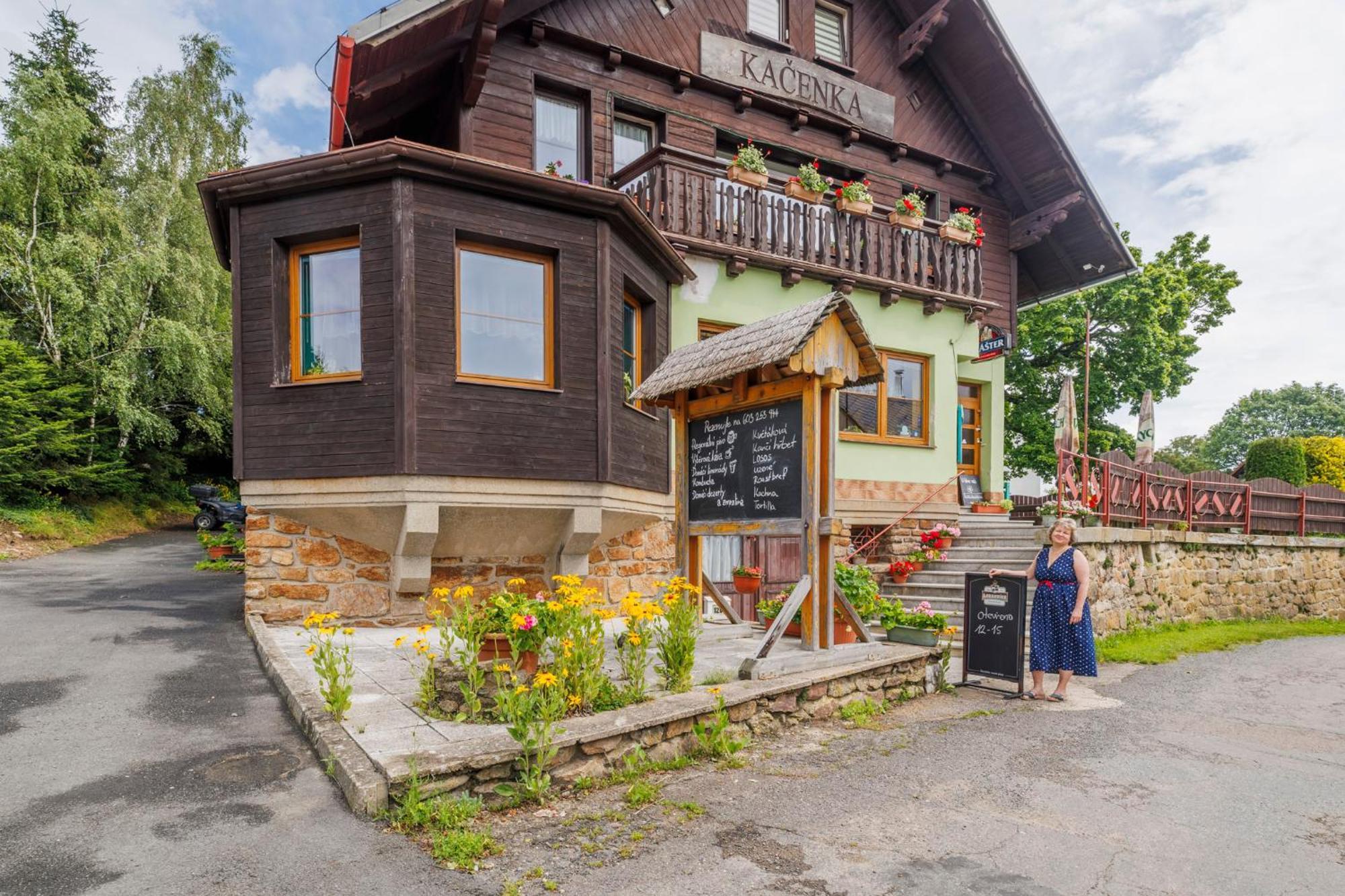 Hotel Kacenka กราลิกี ภายนอก รูปภาพ